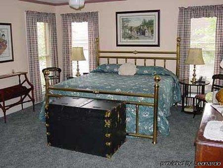 Red Bluff Cottage Bed & Breakfast Montgomery Bilik gambar